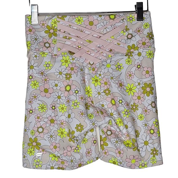 Fabletics Retro Floral Daisy Boost PowerHold High Waisted 6'' Short & Sports Bra - Picture 14 of 16